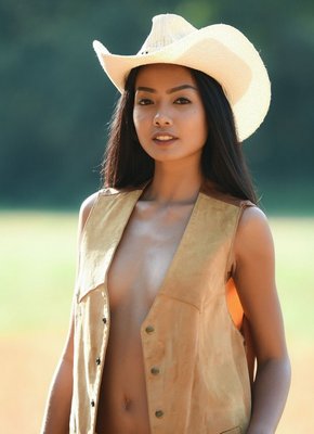 Худая юная тайка голая